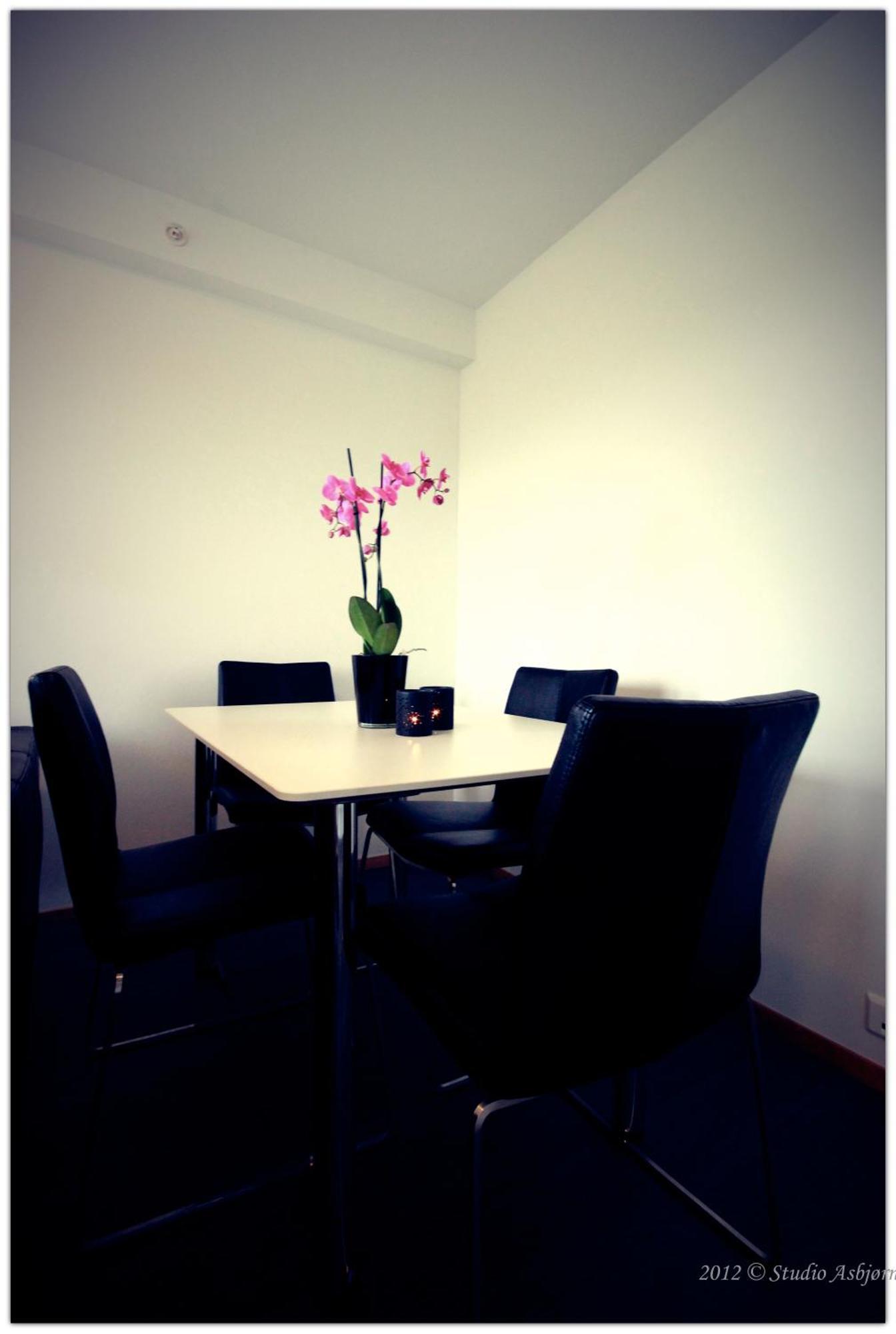 Flotmyrgarden Apartment Hotel Haugesund Exterior photo