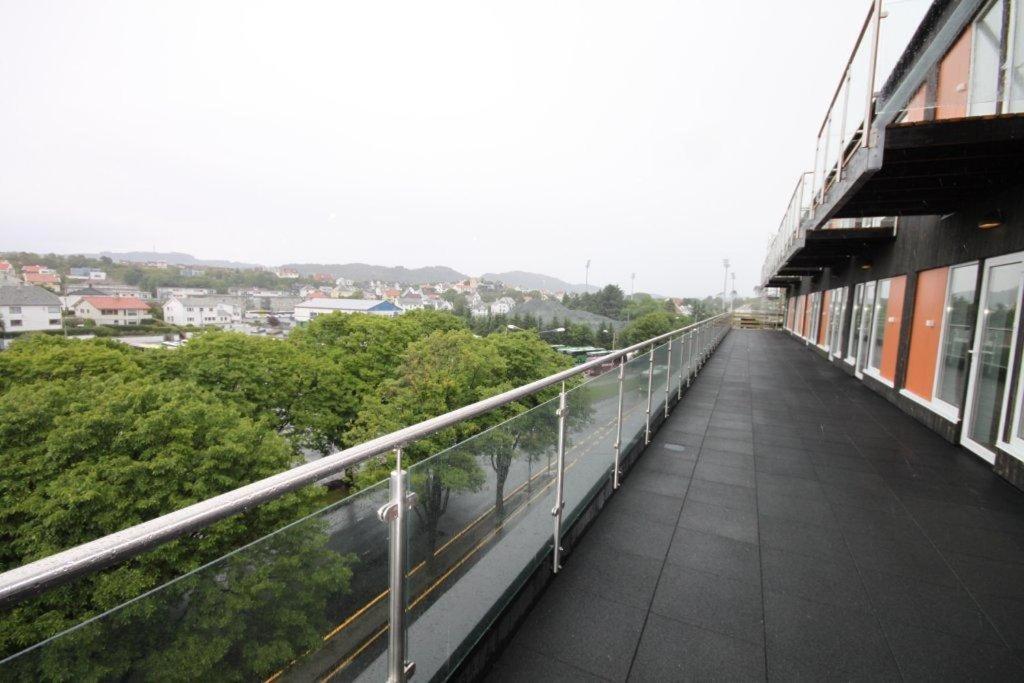 Flotmyrgarden Apartment Hotel Haugesund Exterior photo